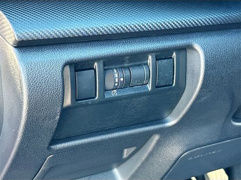 Certified 2025 Subaru Crosstrek 2.5i Limited w/ Popular Package #3A image 10