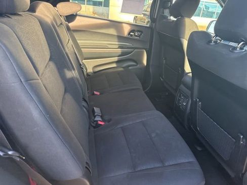 Used 2025 Dodge Durango GT AWD/4WD image 11