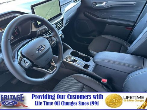 New 2025 Ford Escape SE w/ Class II Trailer Tow Package image 10