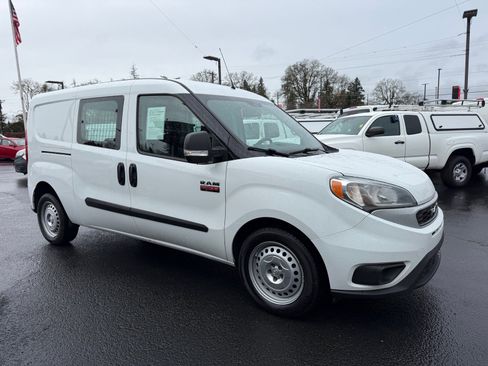 Used 2022 RAM ProMaster City Tradesman image 9