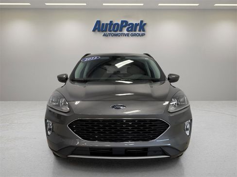 Certified 2022 Ford Escape SEL image 2