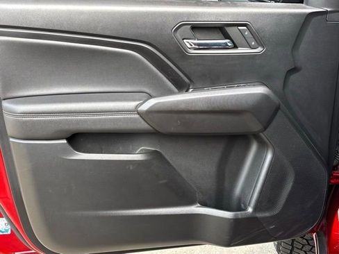 Used 2023 GMC Canyon Elevation w/ Convenience Package AWD/4WD image 14