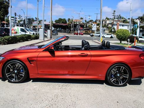 Used 2015 BMW M4 Convertible RWD image 2