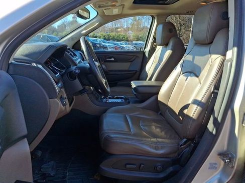 Used 2016 GMC Acadia SLT w/ Open Road Package image 18