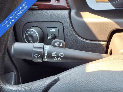 Used 2009 Chevrolet Impala LT FWD image 28