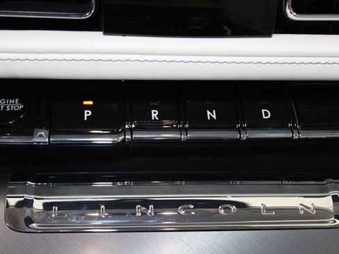 New 2026 Lincoln Aviator AWD image 46