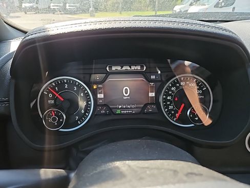 Used 2022 RAM 1500 Laramie w/ Sport Appearance Package image 19
