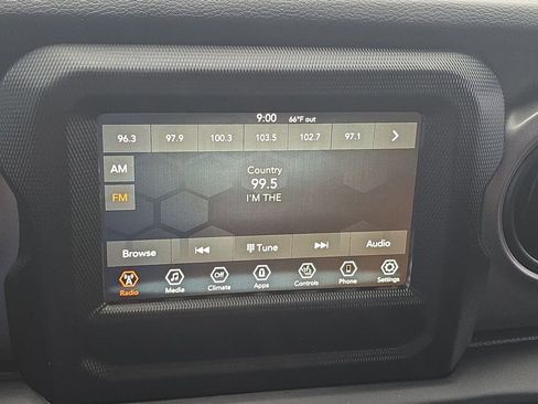 Used 2023 Jeep Wrangler Sport S image 21