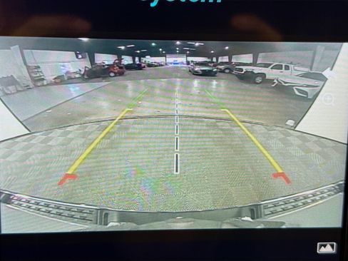 Used 2022 RAM 1500 Big Horn RWD image 17