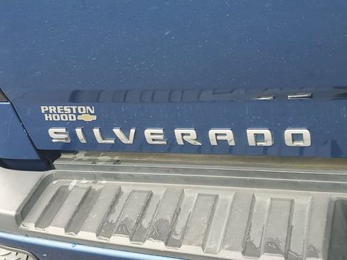 Used 2016 Chevrolet Silverado 2500 High Country w/ Duramax Plus Package AWD/4WD image 9