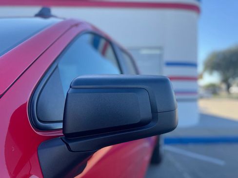 Used 2019 Chevrolet Silverado 1500 Custom image 5