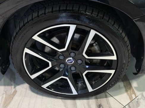 Used 2018 Volvo S60 T5 Dynamic w/ Vision Package image 31