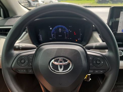 Used 2026 Toyota Corolla Cross L FWD image 24