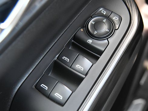 Used 2023 GMC Acadia SLT AWD/4WD image 34