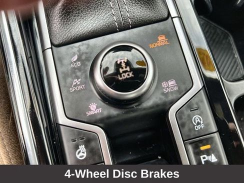 Used 2025 Kia Sorento SX Prestige w/ Olive Brown Leather Package image 31