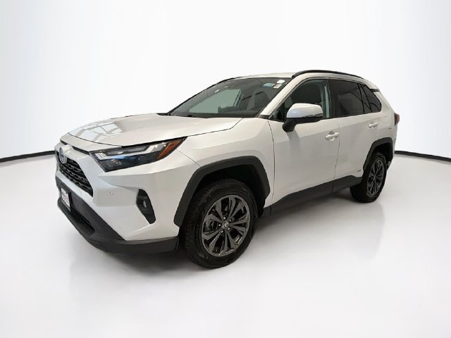 Certified 2023 Toyota RAV4 XLE Premium AWD/4WD image 3