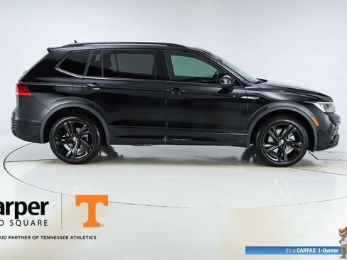 Used 2024 Volkswagen Tiguan SE R-Line FWD image 49