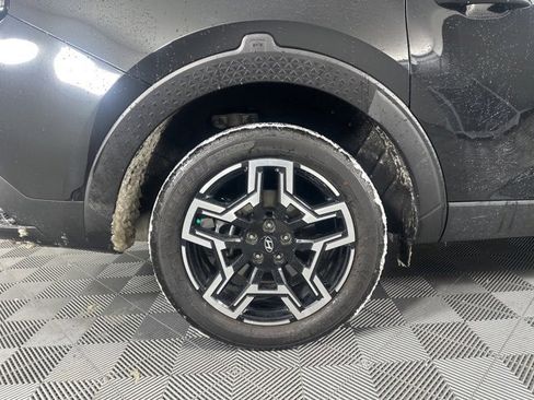 Used 2025 Hyundai Santa Cruz Limited image 11