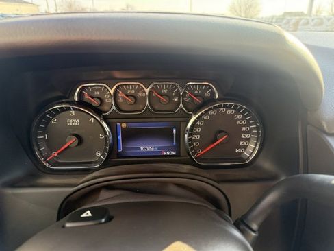 Used 2015 Chevrolet Tahoe LT image 17