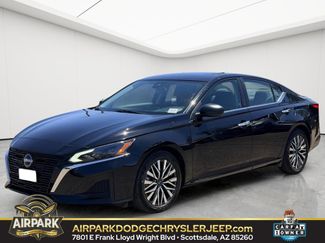 Used 2025 Nissan Altima 2.5 SV FWD video 1