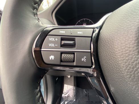 Certified 2026 Honda HR-V EX-L image 25