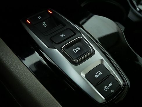 Used 2020 Honda Pilot Touring image 31