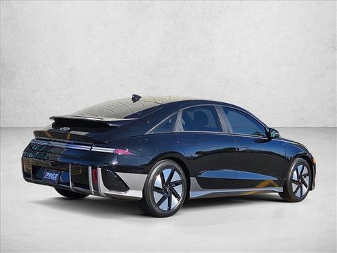 Used 2024 Hyundai Ioniq 6 SE image 5