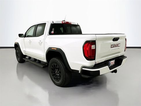 New 2026 GMC Canyon Elevation w/ Convenience Package image 5