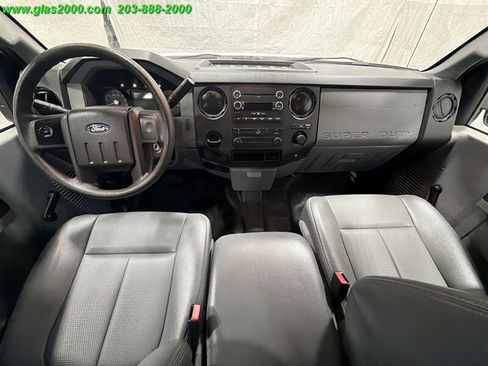 Used 2015 Ford F250 XL RWD image 6