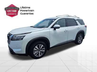 Certified 2025 Nissan Pathfinder SL