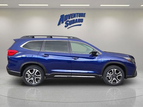 New 2026 Subaru Ascent Limited image 7