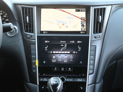 Used 2023 INFINITI Q50 Sensory image 33