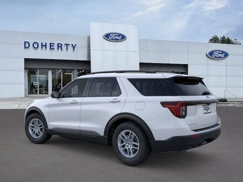New 2026 Ford Explorer Active AWD/4WD image 4