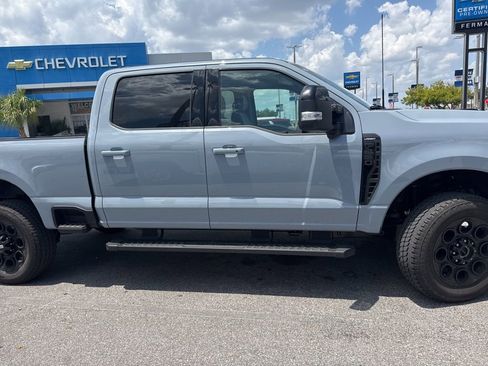 Used 2026 Ford F250 Lariat w/ Black Appearance Package AWD/4WD image 4