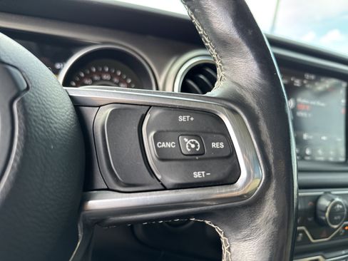 Used 2019 Jeep Wrangler Unlimited Rubicon image 20