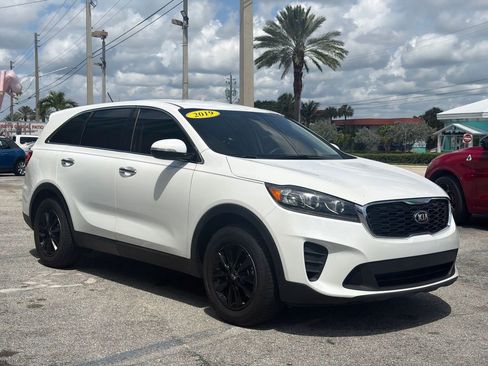 Used 2019 Kia Sorento FWD image 7