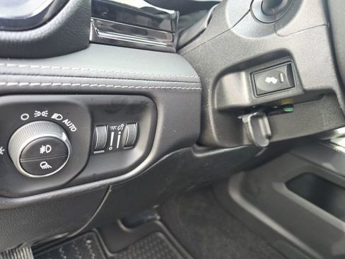 New 2026 RAM 3500 Limited image 21