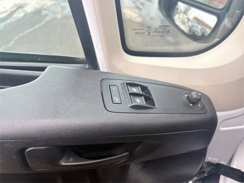 Used 2021 RAM ProMaster 2500 image 18