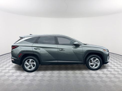 Used 2022 Hyundai Tucson SE w/ Cargo Package AWD/4WD image 4