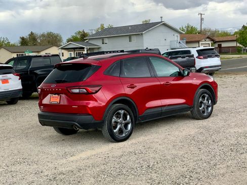 Used 2025 Ford Escape ST-Line AWD/4WD image 4