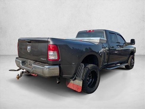 Used 2024 RAM 3500 Tradesman w/ Chrome Appearance Group AWD/4WD image 5