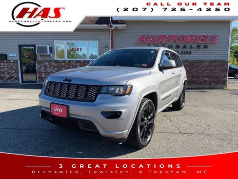 Used 2020 Jeep Grand Cherokee Altitude AWD/4WD image 1