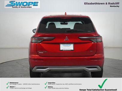 New 2025 Mitsubishi Outlander SE