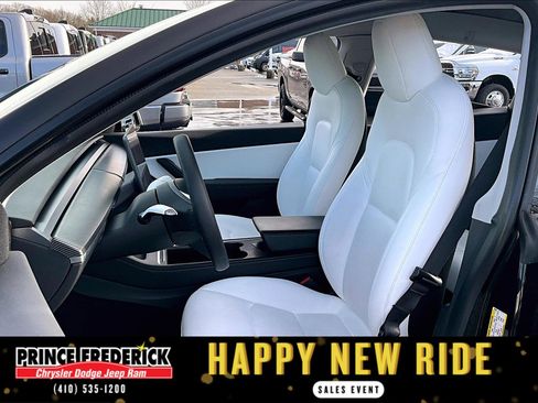 Used 2021 Tesla Model Y Performance image 20