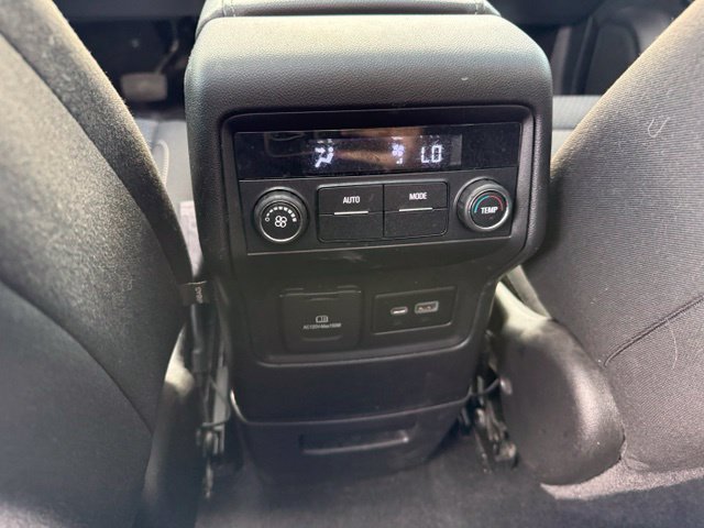 Used 2021 GMC Acadia SLE w/ Driver Convenience Package FWD image 16
