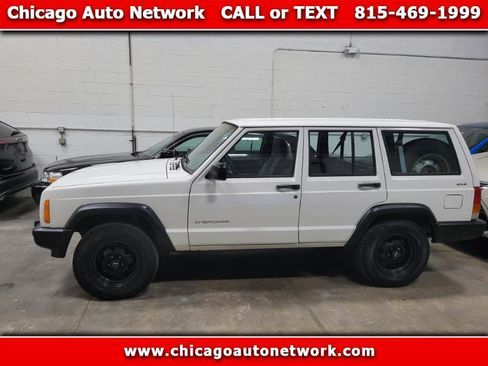 Used 1998 Jeep Cherokee SE image 1