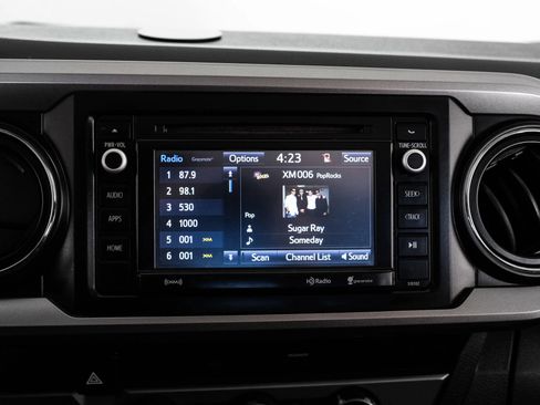 Used 2017 Toyota Tacoma SR5 w/ Tow Package image 28