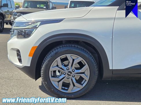 Used 2024 Kia Seltos S FWD image 8