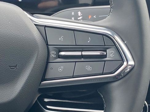 New 2026 Chevrolet Equinox LT image 9