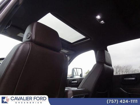 Used 2023 GMC Sierra 3500 Denali image 14